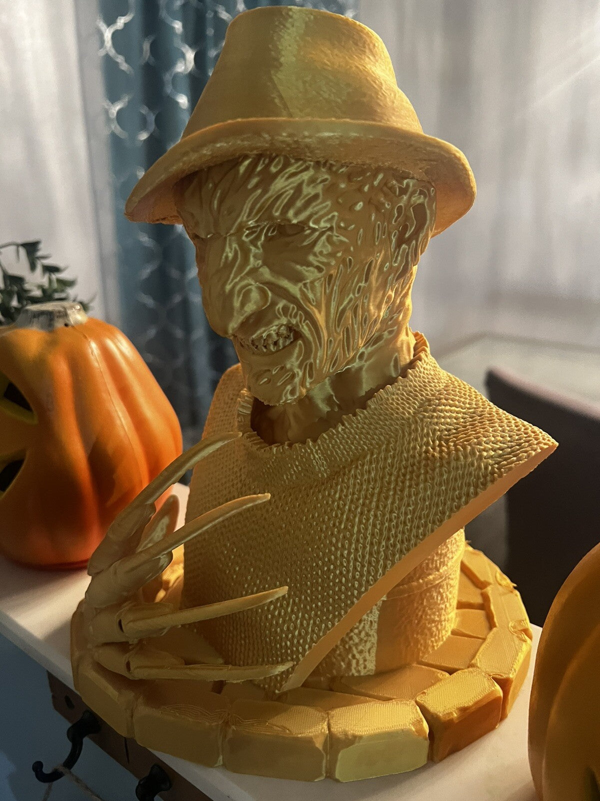 Freddy Krueger Gold Bust with Boiler Room Stand – 10” Nightmare Display